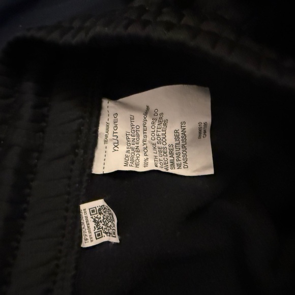 Under Armour Black Youth Sweatpants XL - Picture 5 of 5